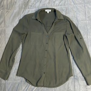 Express chiffon-esque button up, Size XS